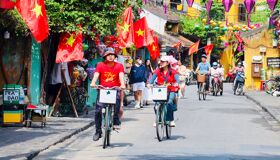 Hoi An Cycling is the best Tour Activity for Group to join